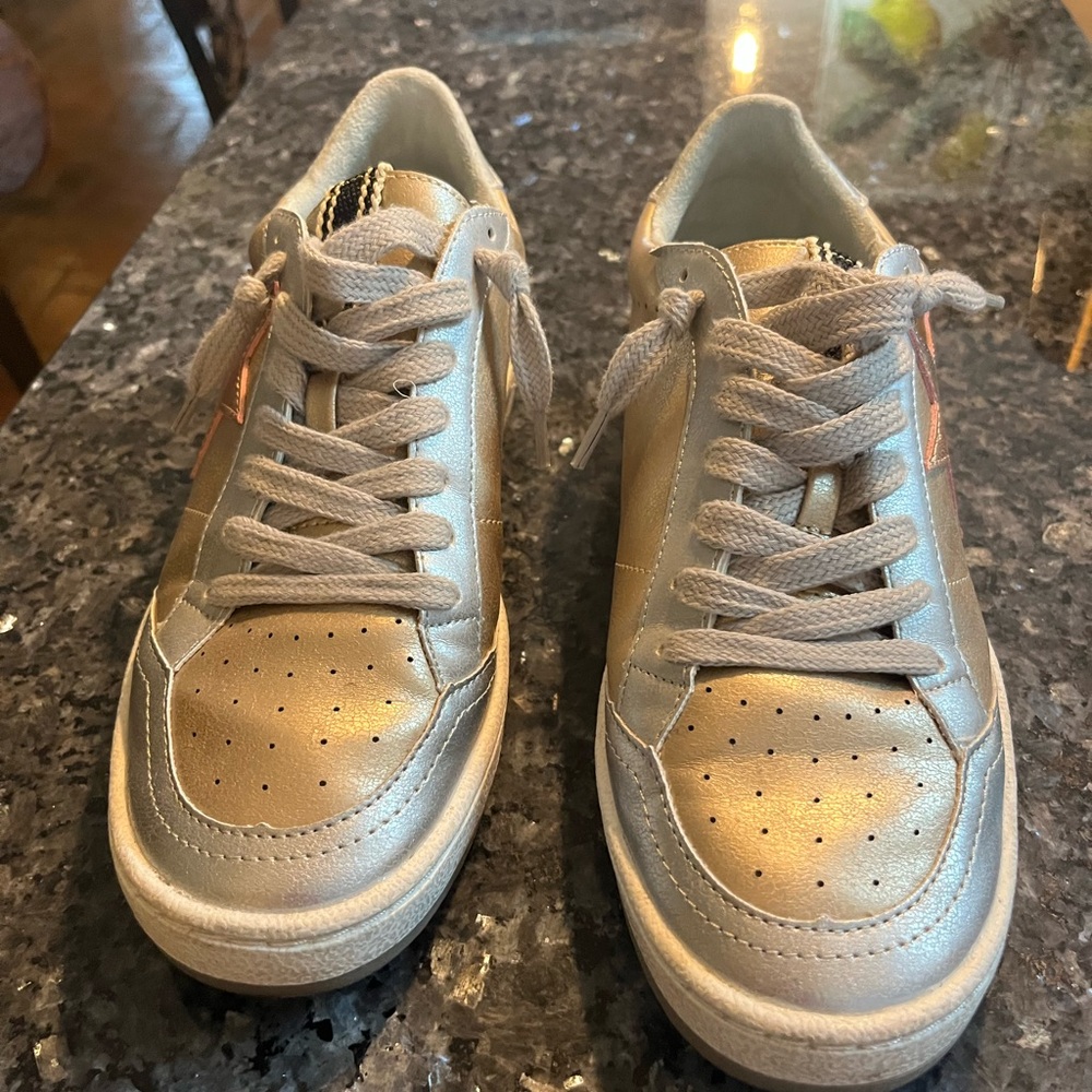 Shu Shop like new shoes